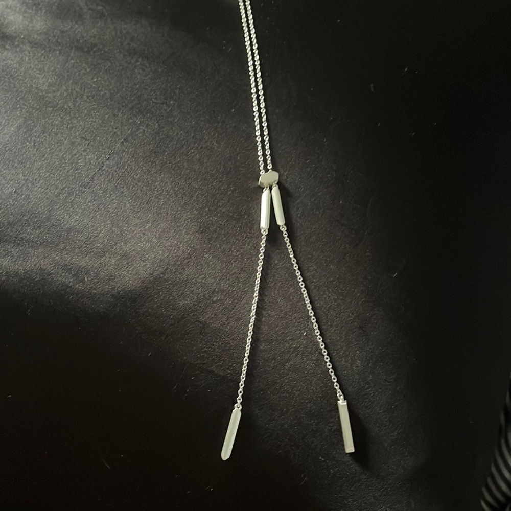 Silver Kendra Scott long Y adjustable necklace